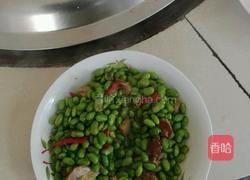 毛豆炒肉的做法图解4