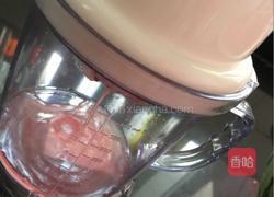 自制鲜榨西瓜汁的做法图解3