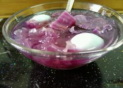 紫薯雪耳鹌鹑蛋甜汤