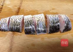 香酥鱼块的做法图解1