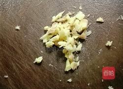 冬菇煮鸡肉的做法图解2