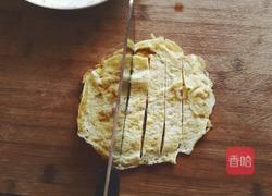 金枪鱼紫菜包饭的做法图解2