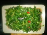 韭菜炒辣椒的做法[图]