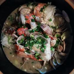 海蟹蛤蜊杂煲的做法[图]