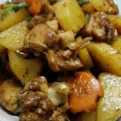 土豆烧鸡腿的做法[图]