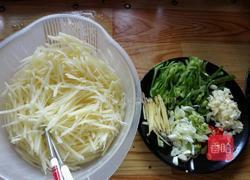 醋溜土豆丝的做法图解1