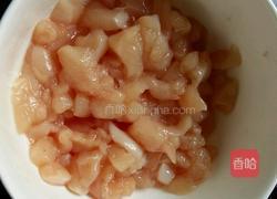 咸鱼鸡粒炒饭的做法图解2