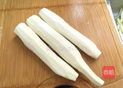 茭白笋炒肉片的做法图解1