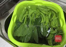 蒜香菜心的做法图解1