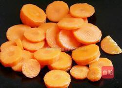 芹菜胡萝卜肉片的做法图解5