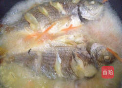 鲜美黄鳍鲷汤的做法图解4