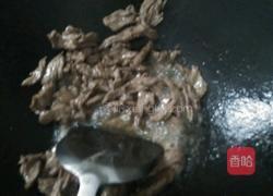 泡椒牛肉的做法图解3