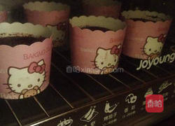 红丝绒杯子蛋糕的做法图解10