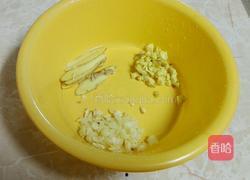 双椒炒大肠的做法图解10