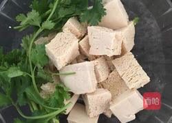 西红杮炖冻豆腐的做法图解2