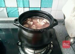 松茸牛肉汤的做法图解1