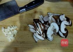 素炒香菇荷兰豆的做法图解4