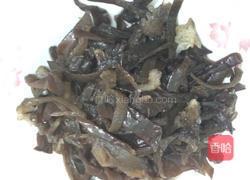 木耳炒蛋的做法图解2