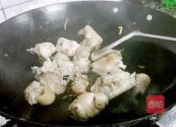 莲藕焖猪脚的做法图解11