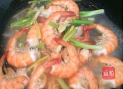 番茄酱焖大虾的做法图解5