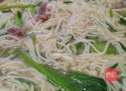 牛腩鲜鱿面的做法图解9