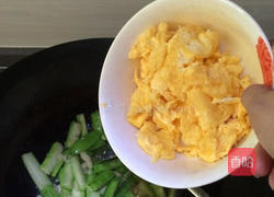 丝瓜炒鸡蛋的做法图解8