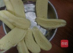 鸡蛋煎馍片的做法图解1