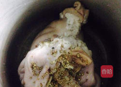 胡椒咸菜猪肚汤的做法图解2