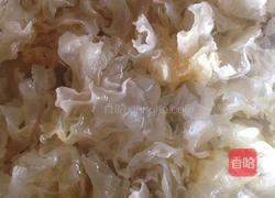 木瓜红枣银耳羹#美容养颜#的做法图解2