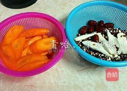 胡萝卜猪骨汤的做法图解4