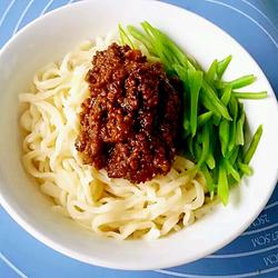 老北京炸酱面的做法[图]