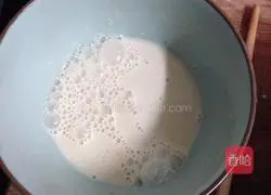 Illustration of how to make pumpkin hair cake 4