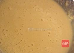 戚风蛋糕的做法图解4