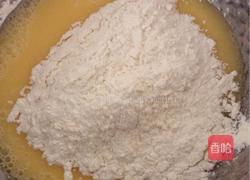 戚风蛋糕的做法图解5