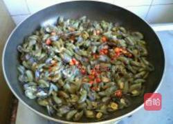 九层塔炒薄壳的做法图解7