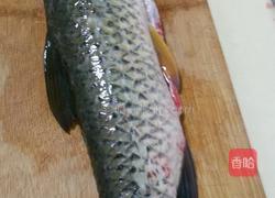 粉蒸鱼的做法图解1