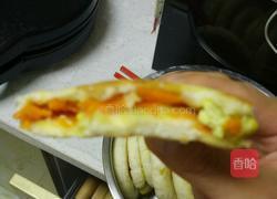 胡萝卜鸡蛋馅饼的做法图解4