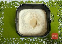 午餐肉麵包的做法图解1