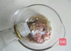 豆结肉丸的做法图解1