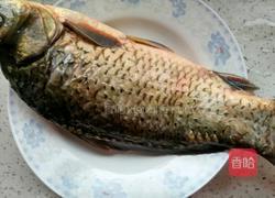 剁椒豆鼓蒸鲫鱼的做法图解1