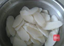 香芹木耳淮山的做法图解1