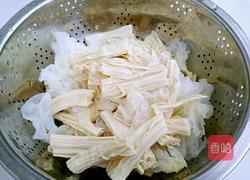 凉拌腐竹银耳的做法图解5