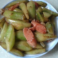 火腿肠炒青瓜的做法[图]