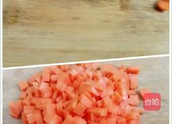 香葱土豆胡萝卜丁的做法图解3