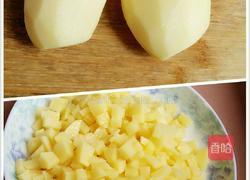 香葱土豆胡萝卜丁的做法图解4