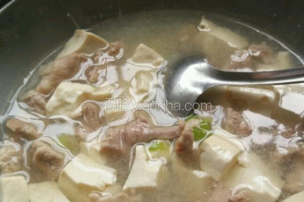 豆腐肉片汤
