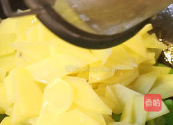 尖椒土豆片的做法图解6