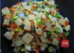 杂蔬炒吐司的做法图解4