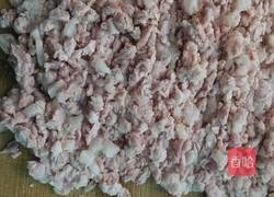 猪肉青菜香菇饺的做法图解1