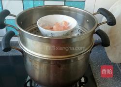 莲蓉蛋黄月饼的做法图解2